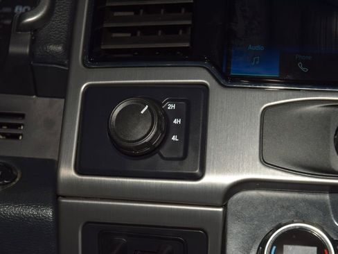 Used 2022 Ford F350 Platinum AWD/4WD image 33