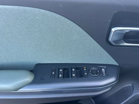 Used 2025 Kia K4 EX image 11