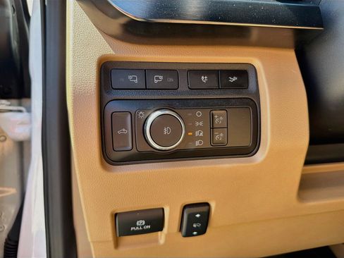 Certified 2023 Ford F250 Lariat w/ Lariat Ultimate Package AWD/4WD image 14