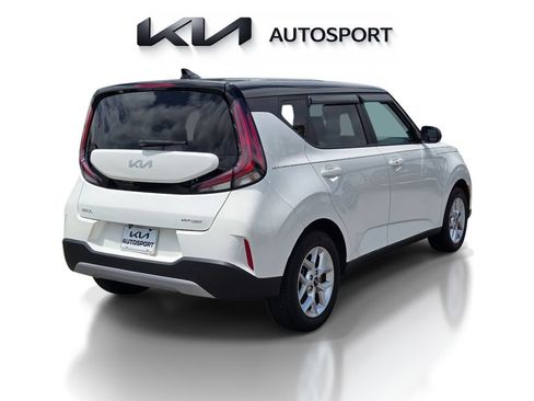 Certified 2025 Kia Soul S FWD image 8