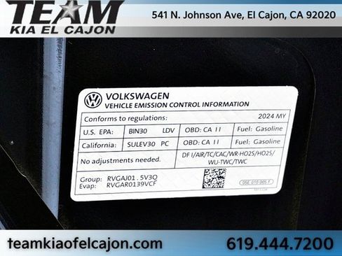 Used 2024 Volkswagen Taos SE image 35