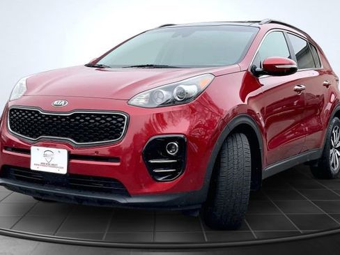 Used 2018 Kia Sportage EX w/ Option Group 040 FWD image 4