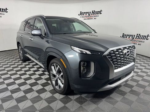 Used 2022 Hyundai Palisade Limited w/ Cargo Package FWD image 5