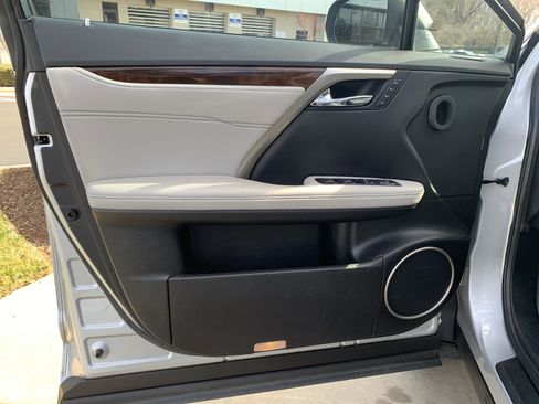 Used 2017 Lexus RX 350 FWD w/ Premium Package image 14