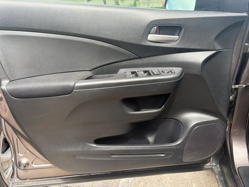 Used 2014 Honda CR-V LX image 17