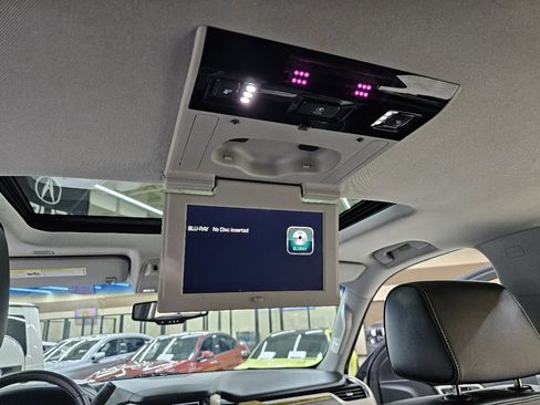 Used 2017 GMC Yukon Denali w/ Open Road Package image 30