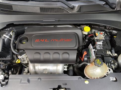 Used 2018 Jeep Compass Latitude w/ Popular Equipment Group AWD/4WD image 30