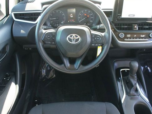 Used 2024 Toyota Corolla LE image 5