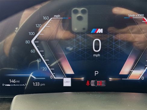 New 2026 BMW X7 xDrive40i w/ Executive Package image 14