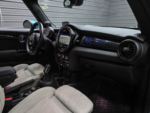 Used 2020 MINI Cooper S FWD image 13