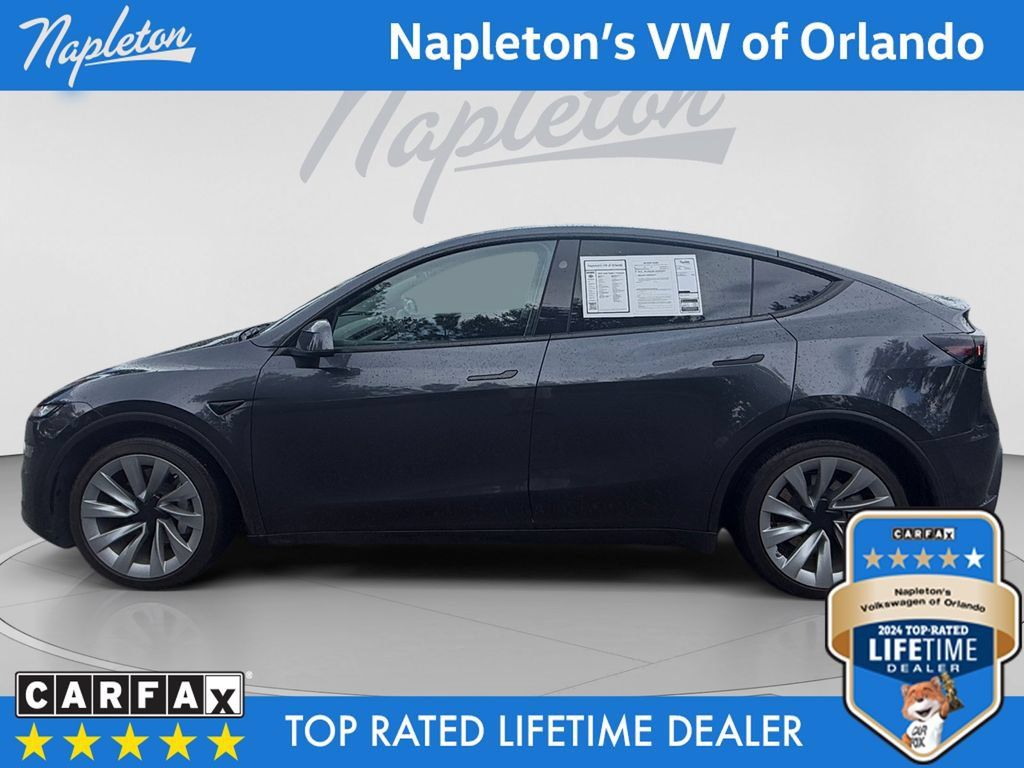 Used 2026 Tesla Model Y 2WD image 2