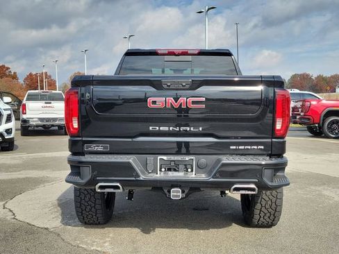 New 2026 GMC Sierra 1500 Denali w/ Technology Package image 6