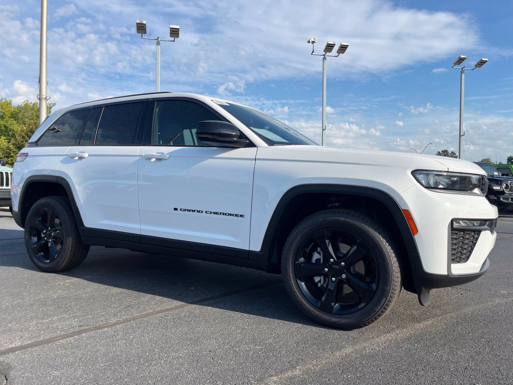 New 2026 Jeep Grand Cherokee Limited AWD/4WD image 58