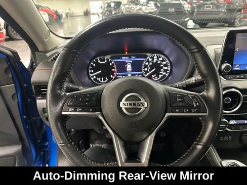 Used 2022 Nissan Sentra SR w/ SR Premium Package FWD image 11