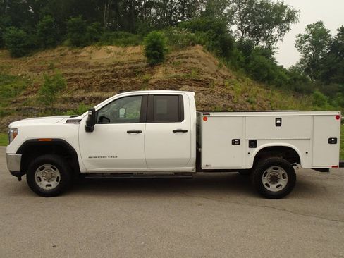 Used 2022 GMC Sierra 2500 Pro w/ Convenience Package AWD/4WD image 1