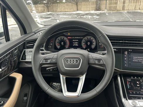 Certified 2025 Audi Q7 3.0T Prestige w/ Prestige Package image 10
