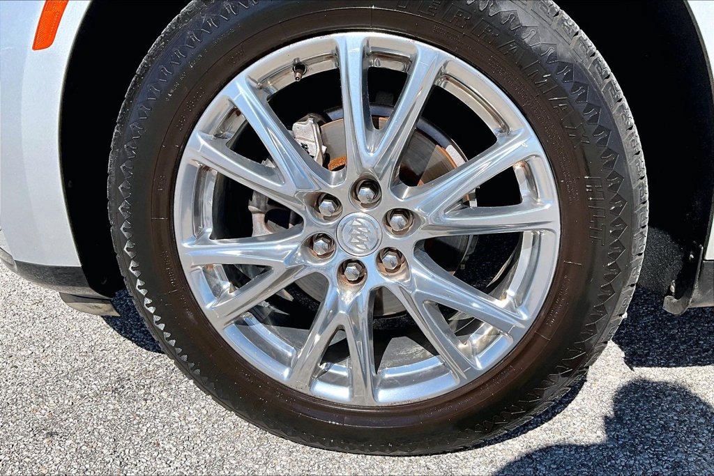 Used 2022 Buick Enclave Premium FWD image 8