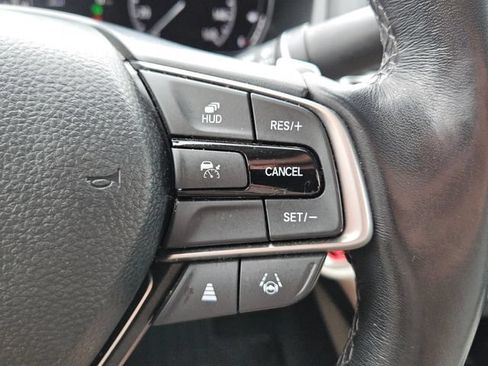 Used 2022 Honda Accord Touring image 13