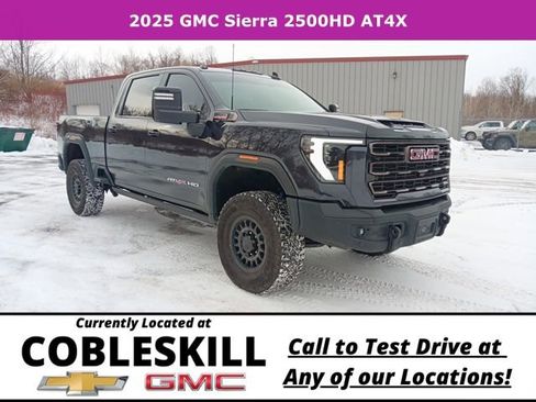 Used 2025 GMC Sierra 2500 AT4X w/ AT4X AEV Edition image 1