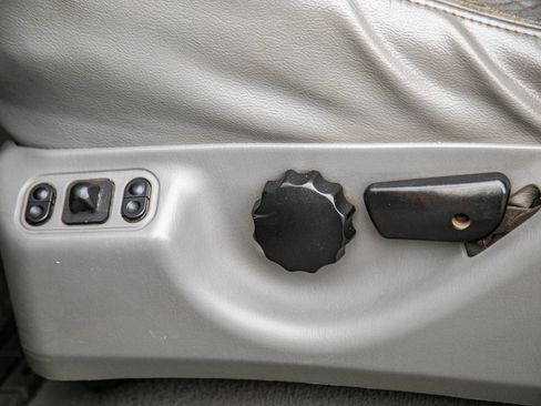 Used 1999 Ford F250 4x4 Crew Cab Super Duty image 28