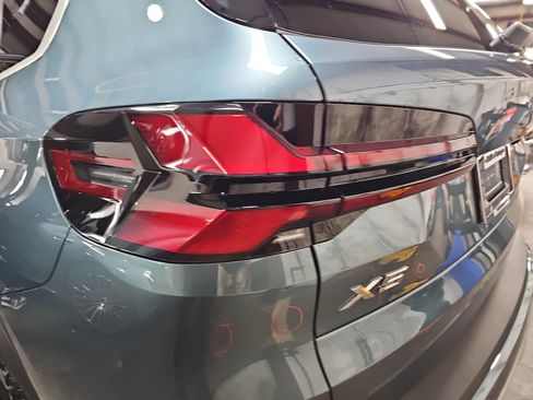 New 2026 BMW X5 xDrive40i w/ Climate Comfort Package image 37