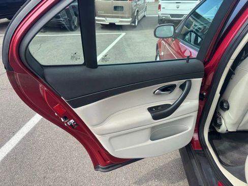 Used 2005 Saab 9-3 Linear FWD image 25