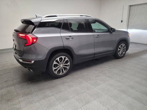Used 2019 GMC Terrain SLT w/ Preferred Package FWD image 10