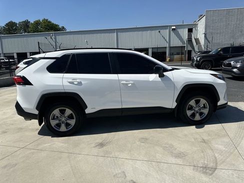 Used 2024 Toyota RAV4 LE image 28