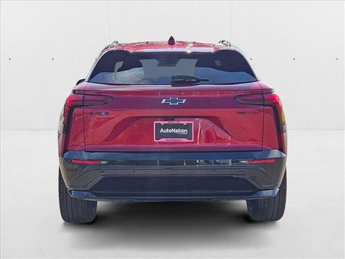 New 2025 Chevrolet Blazer EV RS image 8