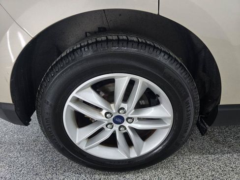 Used 2017 Ford Edge SEL w/ Equipment Group 201A FWD image 33
