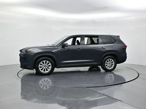 Used 2025 Toyota Grand Highlander AWD image 7
