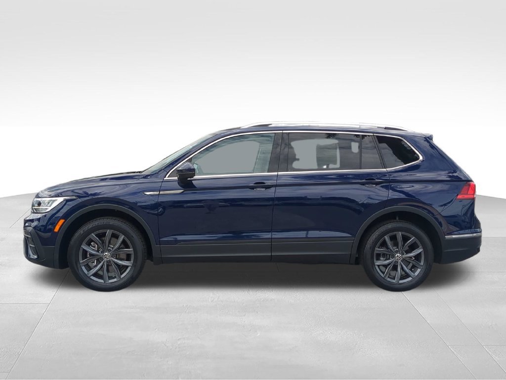 Certified 2023 Volkswagen Tiguan SE FWD image 6