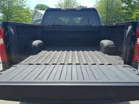 Certified 2021 Chevrolet Silverado 1500 LT Trail Boss w/ Bed Protection Package AWD/4WD image 10