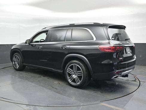 Used 2024 Mercedes-Benz GLS 450 4MATIC image 7