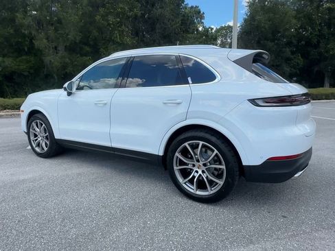 New 2025 Porsche Cayenne image 6