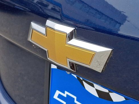 Used 2022 Chevrolet Equinox Premier AWD/4WD image 29