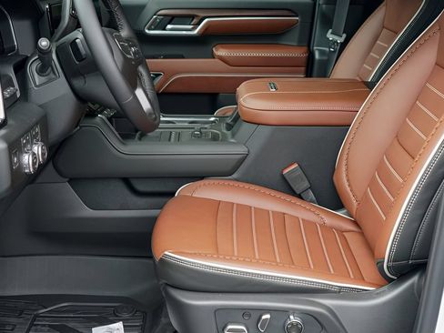 New 2026 GMC Sierra 2500 Denali Ultimate w/ Max Trailering Package AWD/4WD image 10