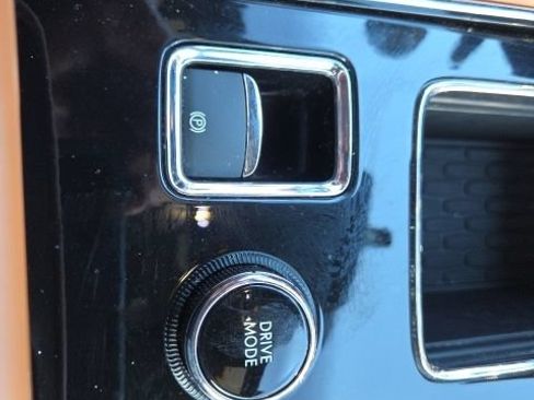 Used 2023 Lincoln Aviator Black Label AWD/4WD image 32