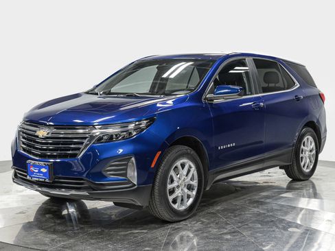 Used 2023 Chevrolet Equinox LT image 1