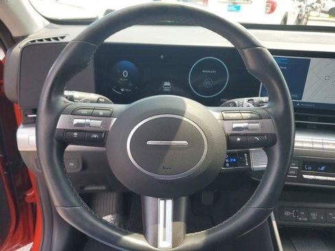 Certified 2025 Hyundai Kona Limited AWD/4WD image 24