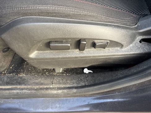Used 2015 Chevrolet Equinox LT w/ Driver Convenience Package FWD image 16