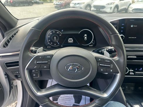 Used 2022 Hyundai Sonata SEL Plus FWD image 11