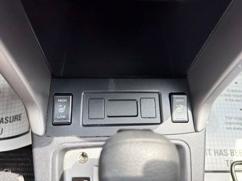 Used 2015 Subaru Forester 2.5i Premium w/ All-Weather Package AWD/4WD image 26