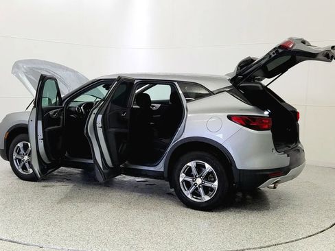 Used 2023 Chevrolet Blazer LT image 11