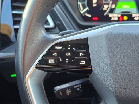 Used 2022 Audi Q4 e-tron Premium Plus w/ Premium Plus image 7