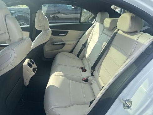 Used 2022 Mercedes-Benz C 300 4MATIC Sedan image 5