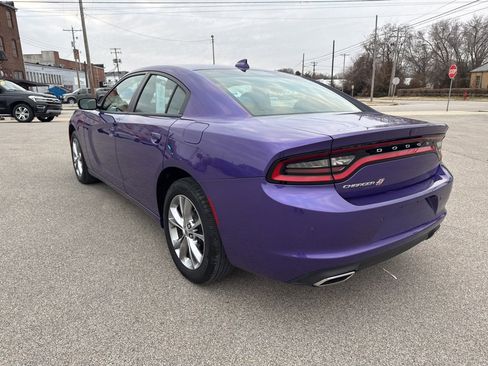 Used 2023 Dodge Charger SXT image 4