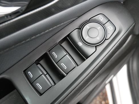 Used 2019 Chevrolet Traverse Premier AWD/4WD image 14
