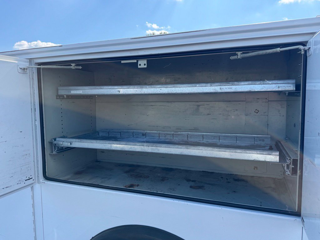 Used 2019 Ford F550 4x4 Regular Cab Super Duty image 18