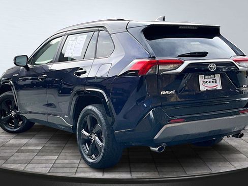 Used 2020 Toyota RAV4 XSE image 2